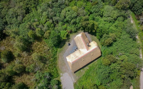 Ejvi - 4Km from the Sea: Grange, Cabanon, Ferme, Plantation, Batiments Jardin