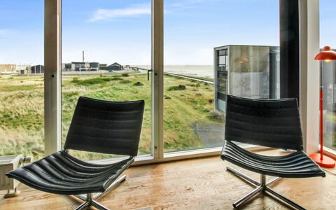 Stefani - 2Km from the Sea: Maison, Toit, Domicile, Chalet, Cabanon, Batiments Jardin, Siding, Cour, Cabane En Rondins, Cabane