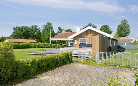 Nahele - 150M from the Sea: Chalet, Toit, Domicile, Pente, Cabane, Siding