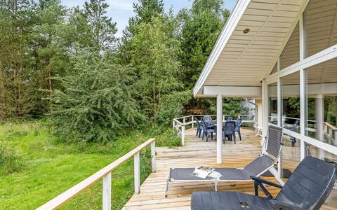 Samine - 2Km from the Sea: Meubles, Design Intérieur, Canapé, Sol, Sol, Salon, Pièce, Table, Chaise, Appartement
