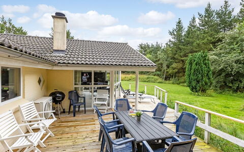 Samine - 2Km from the Sea: Meubles, Design Intérieur, Canapé, Sol, Sol, Salon, Pièce, Table, Chaise, Appartement