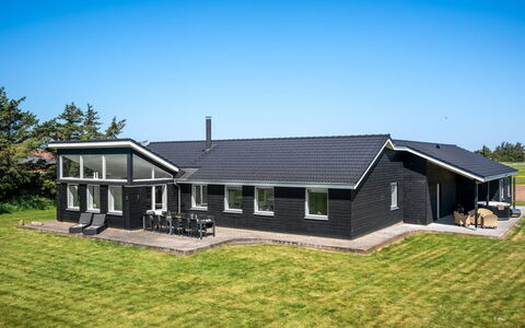 Germund - 770M from the Sea: Herbe, Prairie, Lot Terre, Chalet, Zone Rurale, Prairie, Batiments Jardin, Jardin, Cabanon