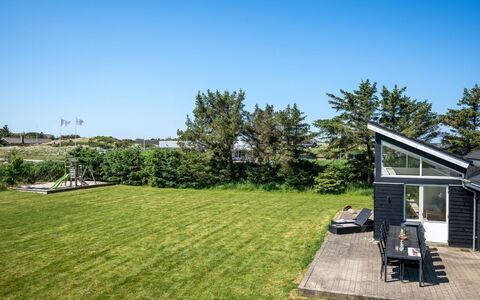 Germund - 770M from the Sea: Herbe, Prairie, Lot Terre, Chalet, Zone Rurale, Prairie, Batiments Jardin, Jardin, Cabanon