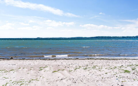 Fokke - 450M from the Sea: Bleu, L'Eau, Plan D'Eau, Plage, Environnement Naturel, Horizon, Côte, Cotiers Et Relief Océaniques, Rive