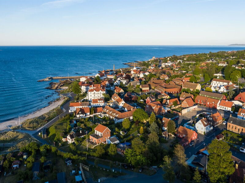 Hebba - 125M from the Sea