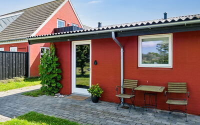 Niyazi - 6Km from the Sea