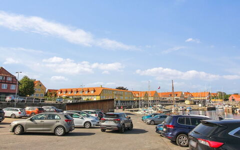 Øde - 100M from the Sea: Herbe, Prairie, Paysage, Écorégion, Plaine, Communauté Des Plantes, Lot Terre, Mobilier De Jardin, Prairie, Formations Arbustives