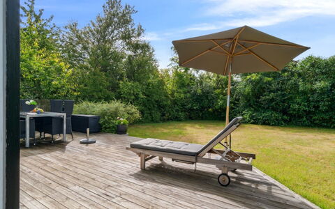 Manko - 250M from the Sea: Domicile, Chalet, Porche, Siding, Ferme, Structure En Plein Air
