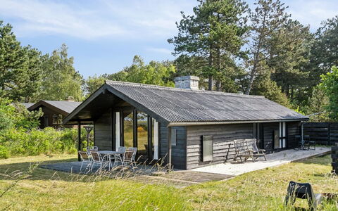 Felis - 575M from the Sea: Bois, Toit, Architecture, Domicile, Maison, Chalet, Siding, Dur, Pente, Biens