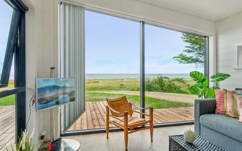 Rakita - 75M from the Sea: Bois, Toit, Architecture, Domicile, Maison, Chalet, Siding, Dur, Pente, Biens