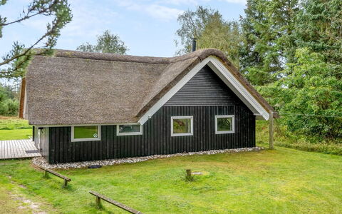 Gyrial - 2Km from the Sea: Neige, Bois, L'Hiver, Chalet, Maison, Toit, Domicile, Gelé, Cabane En Rondins, Brindille