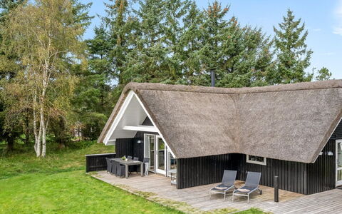 Gyrial - 2Km from the Sea: Neige, Bois, L'Hiver, Chalet, Maison, Toit, Domicile, Gelé, Cabane En Rondins, Brindille