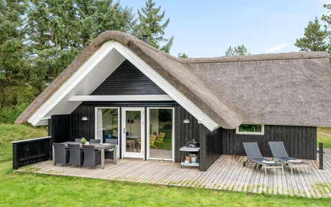 Gyrial - 2Km from the Sea: Neige, Bois, L'Hiver, Chalet, Maison, Toit, Domicile, Gelé, Cabane En Rondins, Brindille