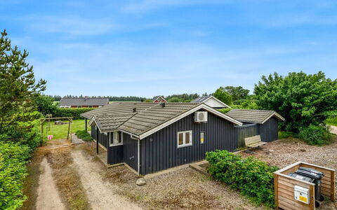 Åsa - 500M to the Fjord: Bois, Toit, Architecture, Domicile, Maison, Chalet, Siding, Dur, Pente, Biens