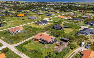 Elviira - 600M from the Sea