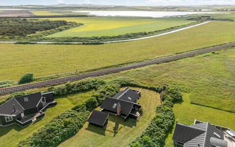 Angelie - 400M from the Sea: Herbe, Plaine, Paysage, Prairie, Écorégion, Lot Terre, Zone Rurale, Maison, Champ, Toit