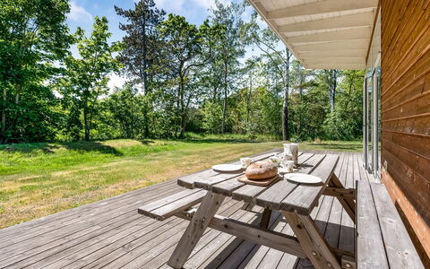 Dagny - 100M from the Sea: Bois, Parquet, Dur, Planche, Lot Terre, Porche, Plate-Forme, Tache De Bois, Chalet, Siding