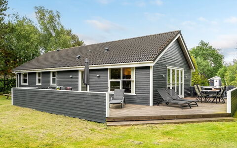 Felina - from the Sea: Chalet, Siding, Batiments Jardin, Porche, Cabane En Rondins