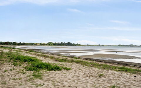 Anselmi - 25M from the Sea: Ciel, Nuage, Écorégion, Été, Horizon, Plaine, Plage, Rive, Côte, Le Sable
