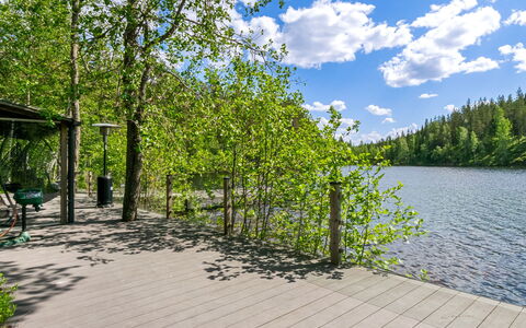 Villa Torni: Bois, Sol, Sol, Meubles, Parquet, Design Intérieur, Lit Superposé, Pièce, Tache De Bois, Dur