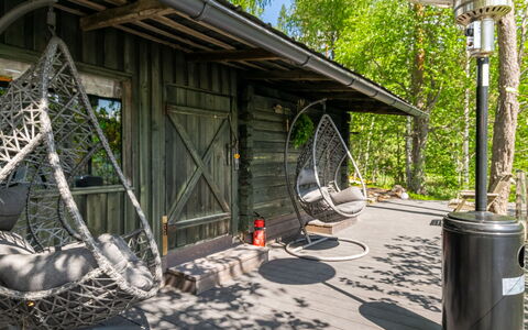 Villa Torni: Bois, Sol, Sol, Meubles, Parquet, Design Intérieur, Lit Superposé, Pièce, Tache De Bois, Dur