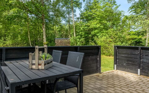Lonneke - 800M from the Sea: Herbe, Prairie, Lot Terre, Chalet, Zone Rurale, Prairie, Batiments Jardin, Jardin, Cabanon