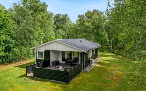 Lonneke - 800M from the Sea: Herbe, Prairie, Lot Terre, Chalet, Zone Rurale, Prairie, Batiments Jardin, Jardin, Cabanon