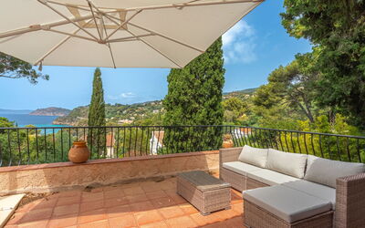 Villa G