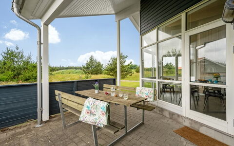 Felicita - from the Sea: Bleu, Chalet, Maison, Domicile, Ferme, Biens, Siding