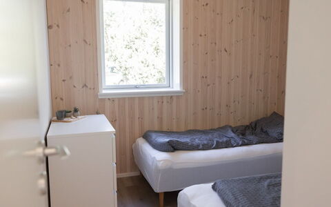 Nico - 600M from the Sea: Bois, Sol, Sol, Design Intérieur, Chambre, Pièce, Domicile, Tache De Bois, Plafond, Lit