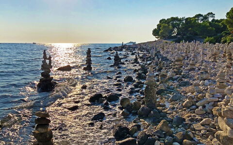 Rovinj 500: L'Eau, Plage, Roche, Horizon, Mer, Côte, Rive, Cotiers Et Relief Océaniques, Océan