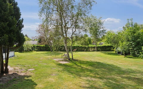 Mani - 1.1Km from the Sea: Herbe, Prairie, Paysage, Écorégion, Plaine, Communauté Des Plantes, Lot Terre, Mobilier De Jardin, Prairie, Formations Arbustives