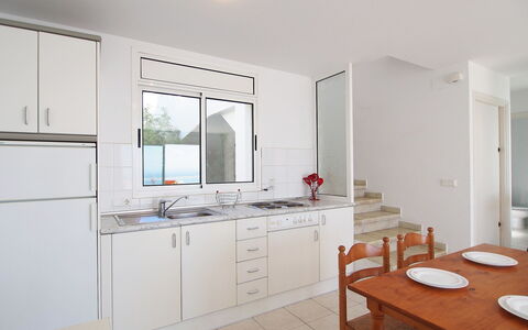 Prudenci: Propriété, Pièce, Meubles, Bâtiment, Design Intérieur, Immobilier, Maison, Cuisine, Sol, Cabinetry