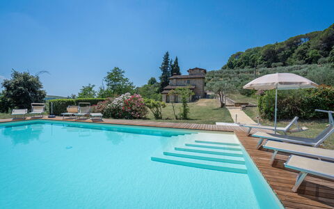 Casolare Torre With Pool And Ac: Piscine, Biens, Recours, Hacienda, Villa, Ferme, Eco Hôtel, Thermes, Aménagement Paysager, Ville Resort