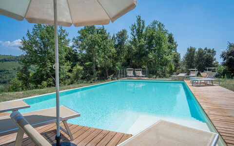 Casolare Torre With Pool And Ac: Piscine, Mobilier De Jardin, Meubles, Recours, Composite, Balancelle, Eco Hôtel, Ombre, Chaise, Villa