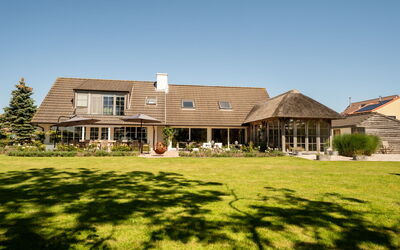 Villa Rosetree with Sauna and Pool Table