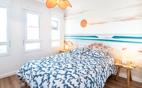 Lit-Et-Mixe 200: Propriété, Meubles, Fenêtre, Bleu Azur, Bois, Confort, Design Intérieur, Orange, Cadre De Lit, Bâtiment