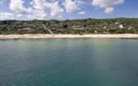 Antim - 10M from the Sea: Maison, Domicile, Zone Résidentielle, Chalet, Siding, Biens, Allée, Cour
