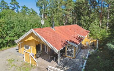 Freija - 800M from the Sea