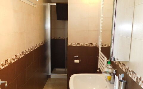 Loft San Giovanni in Gallipoli: Miroir, Robinet, Luminaire Plomberie, Évier, Lavabo, Propriété, Salle De Bains, Bois, Éclairage