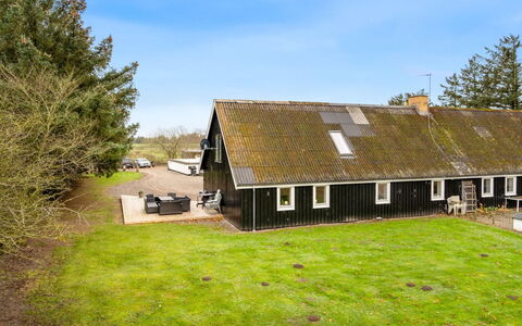 Thorgot - 3Km from the Sea: Herbe, Toit, Chalet, Maison, Zone Rurale, Domicile, Lot Terre, Ferme, Pelouse, Biens