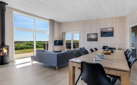 Marius - 400M from the Sea: Bois, Sol, Sol, Parquet, Domicile, Plafond, Dur, Planche, Salon, Tache De Bois