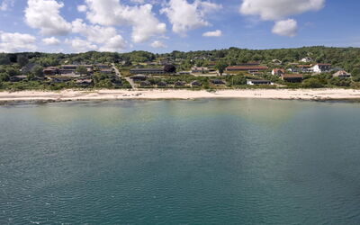 Stille - 10M from the Sea