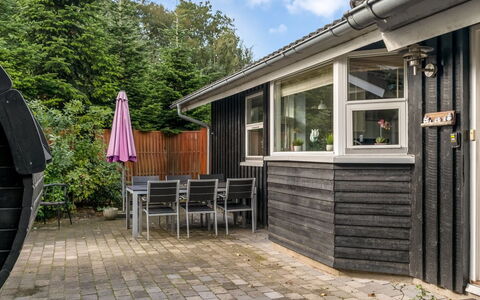 Neli - 850M to the Fjord: Piscine, Mobilier De Jardin, Meubles, Recours, Dalle, Eco Hôtel, Ombre, Chaise, Loisir, Biens