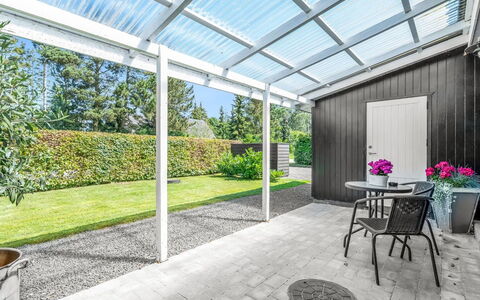Ansine - 500M from the Sea: Maison, Domicile, Zone Résidentielle, Chalet, Siding, Biens, Allée, Cour