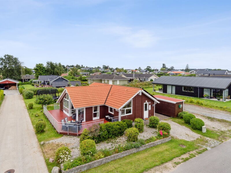 Annrike - 175M to the Fjord