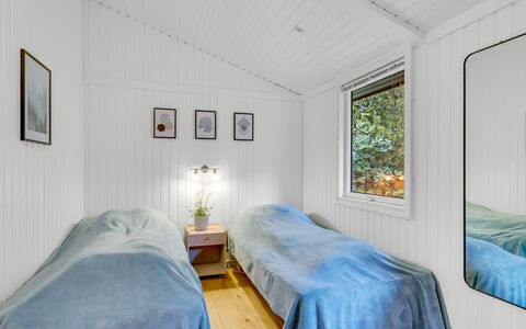 Aleida - 400M from the Sea: Bois, Plafond, Domicile, Chambre, Sol, Chalet, Lit, Drap De Lit, Literie, Dur