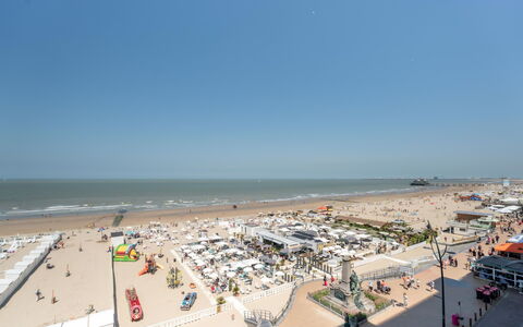Aqua Vista with Parking and Seaview: Plante, Ciel, L'Eau, Propriété, Bleu Azur, Paysage Naturel, Arbre, Végétation, Arecales, Plan D'Eau
