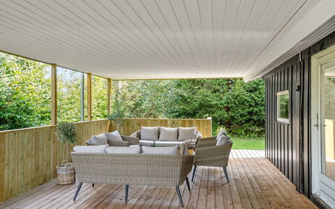 Elnur - from the Sea: Meubles, Design Intérieur, Sol, Sol, Plafond, Pièce, Chaise, Table, Appartement, Table Cuisine Et Salle A Manger