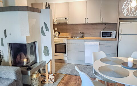 Rukaköngäs 27: Meubles, Design Intérieur, Sol, Bois, Sol, Pièce, Plafond, Cuisine, Éclairage, Appartement